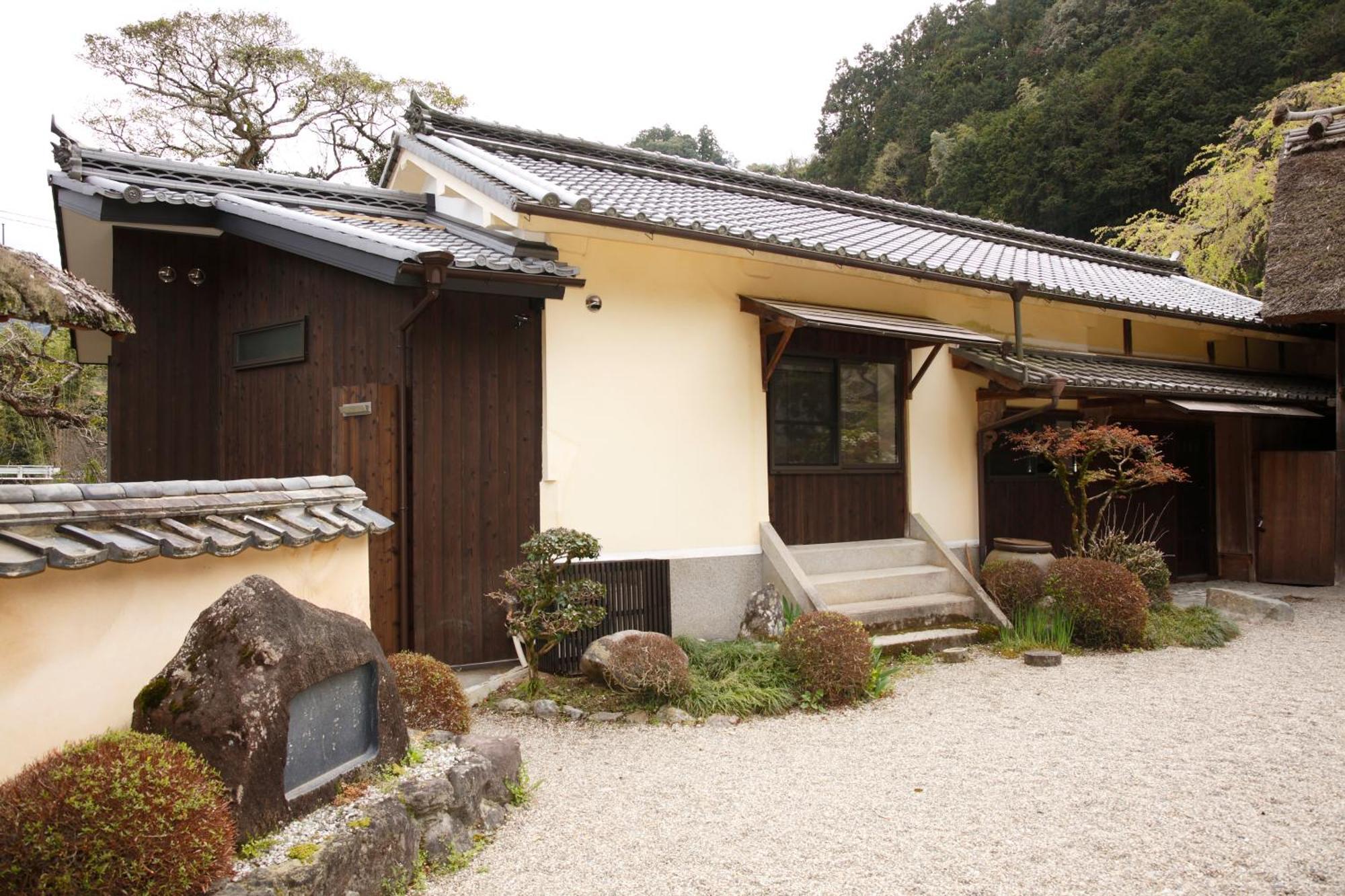Gojo 重要文化財　賀名生旧皇居ヴィラ エクステリア 写真